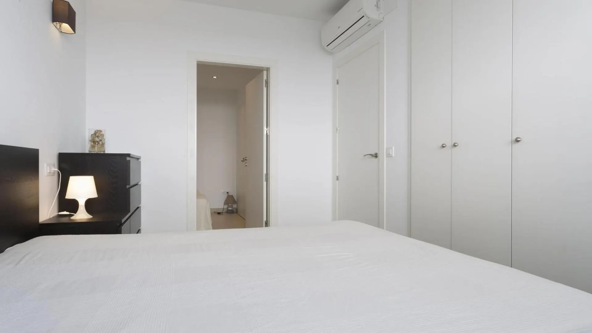 Apartamento Con Piscina Y Parking A 100M De La Playa De Riells, 3 Habitaciones - Es-325-1 Torroella De Montgri 0*,  Spain